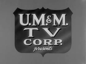 Screenshots from the 1932 Fleischer Studio cartoon Stopping the Show