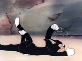 Screenshots from the 1944 Terrytoons cartoon The Helicopter