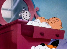 Screenshots from the 1944 Warner Bros. cartoon Tick Tock Tuckered