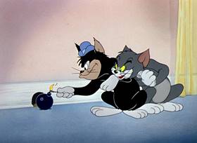 Screenshots from the 1946 MGM cartoon Trap Happy