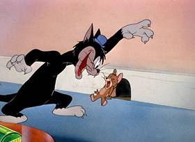 Screenshots from the 1946 MGM cartoon Trap Happy