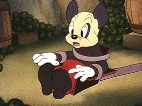 Screenshots from the 1946 Walter Lantz cartoon Apple Andy