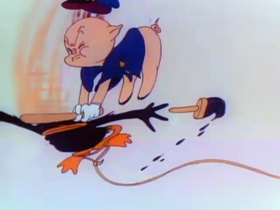 Screenshots from the 1946 Warner Bros. cartoon Daffy Doodles