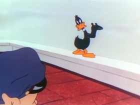 Screenshots from the 1946 Warner Bros. cartoon Daffy Doodles
