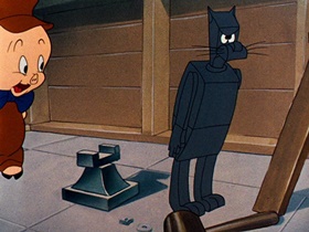 Screenshots from the 1946 Warner Bros. cartoon Mouse Menace