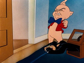 Screenshots from the 1946 Warner Bros. cartoon Mouse Menace