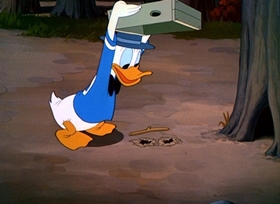 Screenshots from the 1949 Disney cartoon Winter Storage