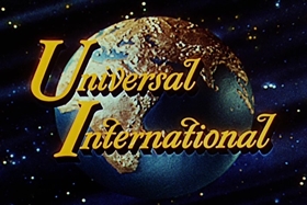 Screenshots from the 1955 Walter Lantz cartoon Helter Shelter