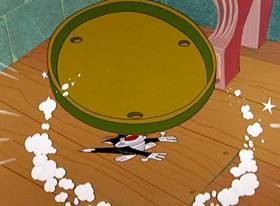 Screenshots from the 1957 Warner Bros. cartoon Tweety and the Beanstalk