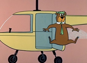 Screenshots from the 1958 Hanna-Barbera cartoon The Buzzin’ Bear