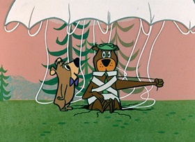 Screenshots from the 1958 Hanna-Barbera cartoon The Buzzin’ Bear