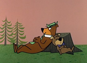 Screenshots from the 1958 Hanna-Barbera cartoon The Buzzin’ Bear