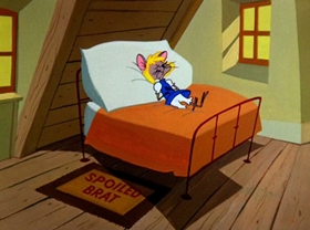 Screenshots from the 1960 Warner Bros. cartoon Goldimouse and the Three Cats