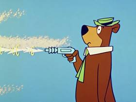 Screenshots from the 1960 Hanna-Barbera cartoon Space Bear