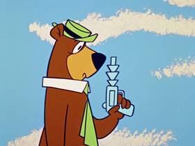 Screenshots from the 1960 Hanna-Barbera cartoon Space Bear