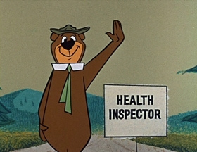 Screenshots from the 1961 Hanna-Barbera cartoon Booby Trapped Bear