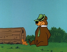 Screenshots from the 1961 Hanna-Barbera cartoon Bears and Bees