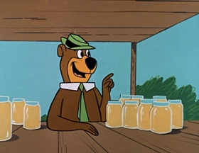 Screenshots from the 1961 Hanna-Barbera cartoon Bears and Bees