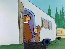 Screenshots from the 1961 Hanna-Barbera cartoon Batty Bear