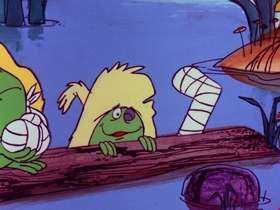 Screenshots from the 1969 DePatie Freleng cartoon A Pair of Greenbacks