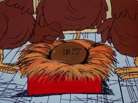 Screenshots from the 1974 DePatie Freleng cartoon The Goose That Laid a Golden Egg