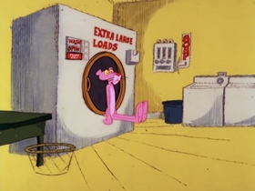 Screenshots from the 1978 DePatie Freleng cartoon PinkTails for Two