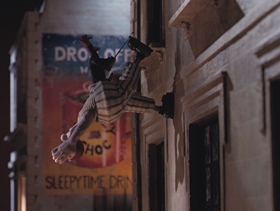 Screenshots from the 1993 Aardman cartoon The Wrong Trousers