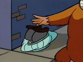 Screenshots from the 1995 CINAR cartoon Gilbert the Gorilla