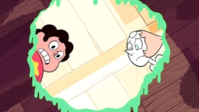 Screenshots from the 2013 Cartoon Network Studios cartoon Gem Glow