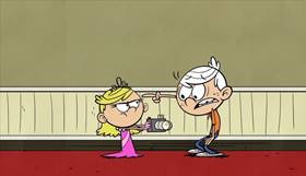Screenshots from the 2014 Nickelodeon cartoon The Loud House