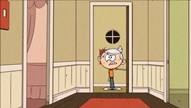 Screenshots from the 2016 Nickelodeon cartoon Overnight Success