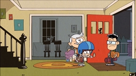 Screenshots from the 2016 Nickelodeon cartoon Overnight Success