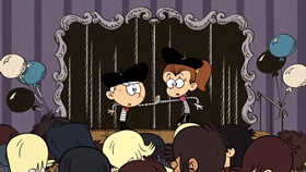 Screenshots from the 2016 Nickelodeon cartoon Funny Business