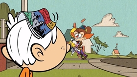 Screenshots from the 2016 Nickelodeon cartoon Funny Business