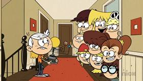 Screenshots from the 2017 Nickelodeon cartoon Back in Black