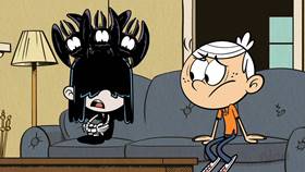 Screenshots from the 2017 Nickelodeon cartoon Back in Black