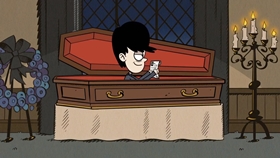 Screenshots from the 2017 Nickelodeon cartoon L is for Love