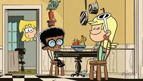 Screenshots from the 2017 Nickelodeon cartoon Change of Heart