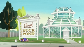 Screenshots from the 2018 Warner Bros. Television cartoon Porky