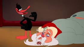 Screenshots from the 2020 Warner Bros. Television cartoon Elf Help