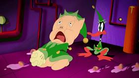 Screenshots from the 2020 Warner Bros. Television cartoon Elf Help