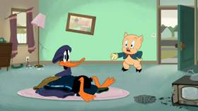 Screenshots from the 2021 Warner Bros. Television cartoon The Case of Porky
