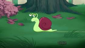 Screenshots from the 2021 Warner Bros. Television cartoon Pigture Perfect