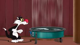 Screenshots from the 2021 Warner Bros. Television cartoon Circular Fan