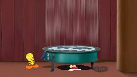 Screenshots from the 2021 Warner Bros. Television cartoon Circular Fan