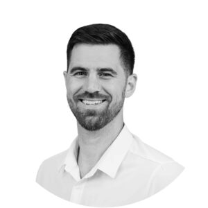 Jonathan Manke headshot