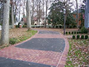 Medium_webimg091445_customdrivewayinwinstonsalemnc_090826114707_25c05b791dc2