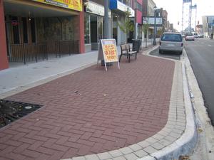 Medium_webimg090453_streetprintsidewalksinwellandon_090722132908_7dd476b5049a