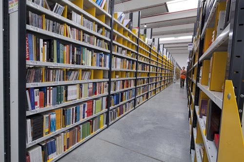 Centro di distribuzione, interno 2