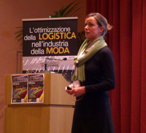 Intervento in conferenza di Paola Visentin: focus sul valore dell'RFID narrato attraverso testimonial